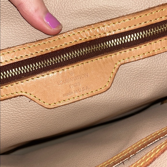 Louis Vuitton Monogram Tote Bag - Brown - Picture 2 of 3